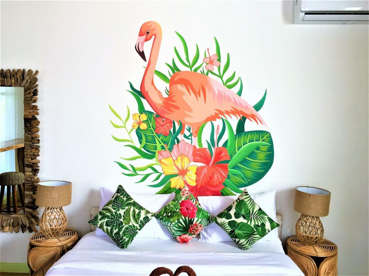 Flamingo Hotel Gili Trawangan Exterior photo